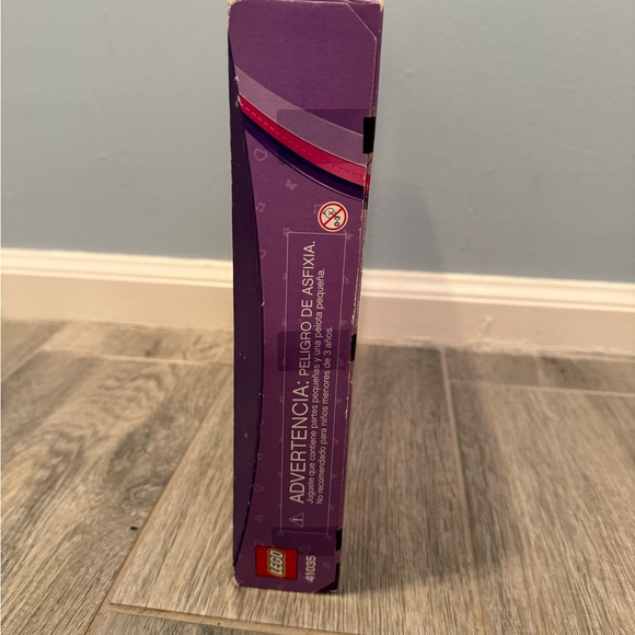 LEGO Friends 41035 Heartlake Juice Bar - Picture 9 of 11